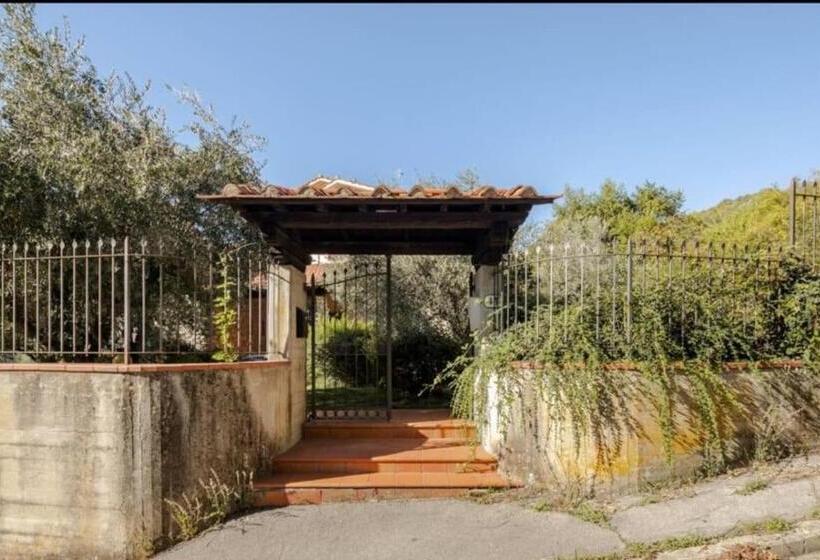 بنسيون Villa Con Piscina Privata   Vista Panoramica   7s   20 Guest