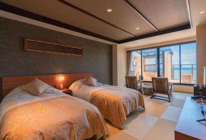 旅館 Isoaruki No Yuyado Ushiogumo  6 Years Or Older