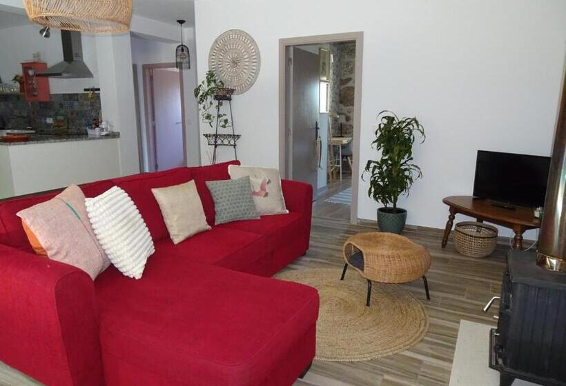 مبيت وإفطار A Casa Com 2 Pereiras