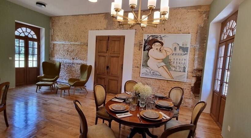 ベッドアンドブレックファースト Les Ecuries Du Château De Brumare