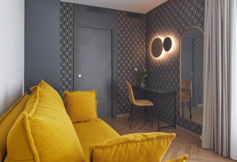 هتل Arrizul Catedral