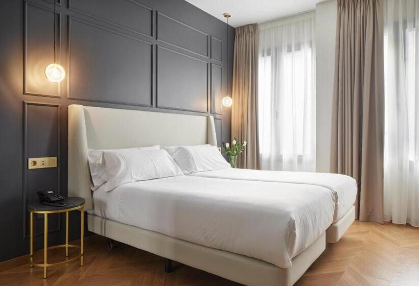 هتل Arrizul Catedral