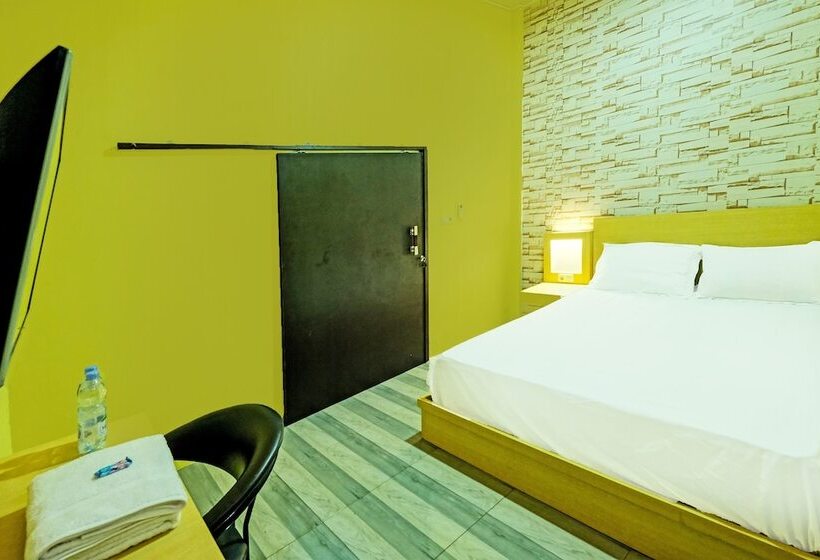 فندق Oyo 91857 Callista Homestay