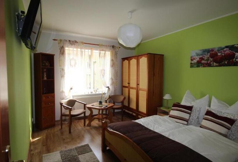 צימר Blekitna Laguna Pobierowo