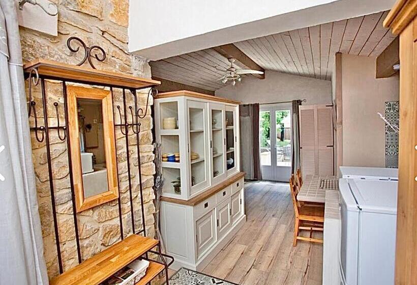 ベッドアンドブレックファースト Chambres D Hôtes Et Gîtes Les Restanques