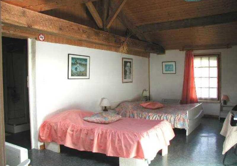 ベッドアンドブレックファースト Le Puy Babin Chambres Familiales à La Ferme
