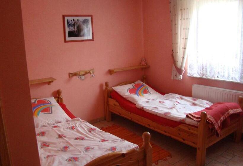 צימר Teschendorfer Landgasthof