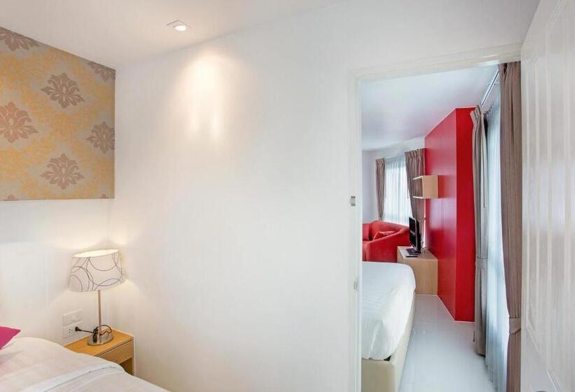 C House & Residence Hotel Amata City