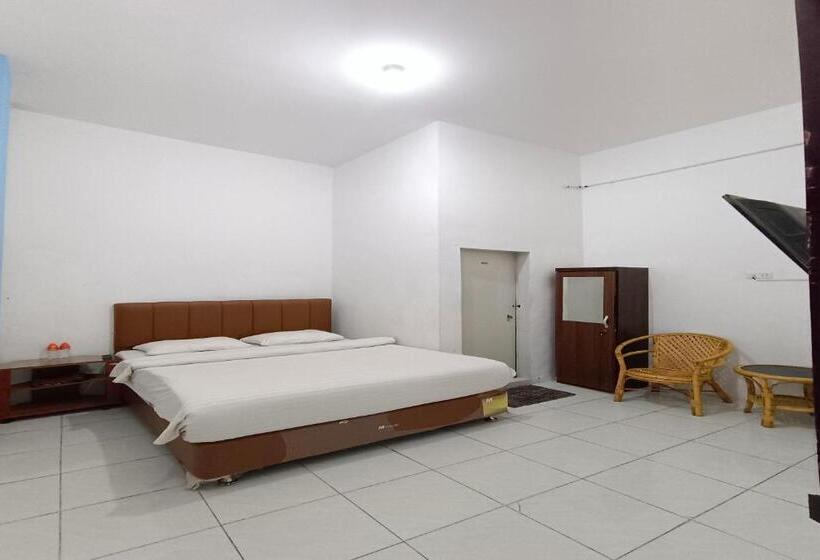 هتل Oyo 92207  Koperasi