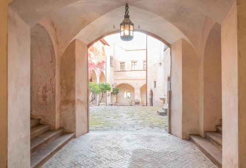 هتل Schloss Freudenstein