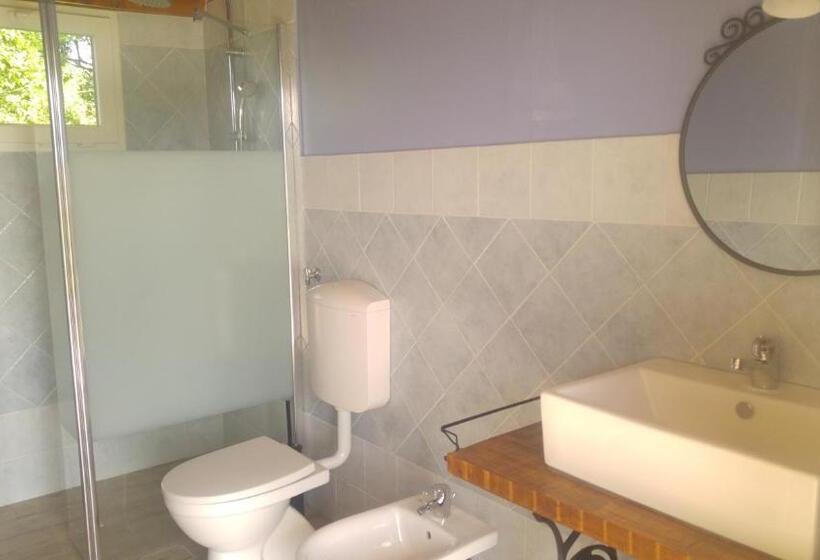 فندق Yurte In Langa