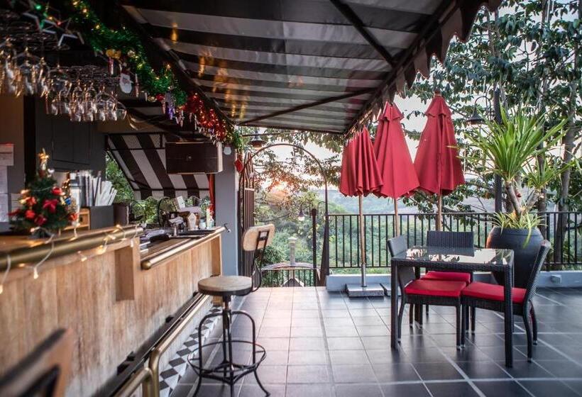 منتجع Monte Vista Chalet Khaoyai