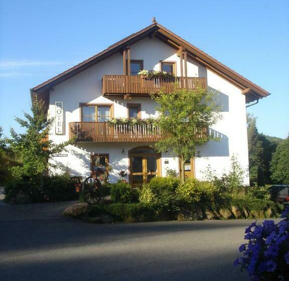 Hotel & Landgasthaus Pfeifertal