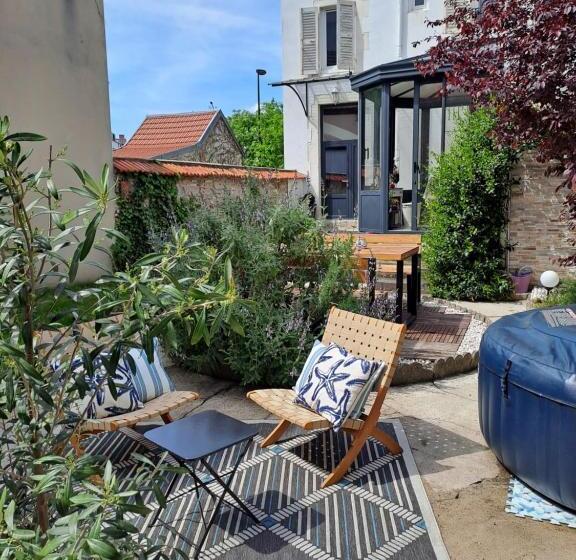 بنسيون Chambre D Hôte Des Thermes