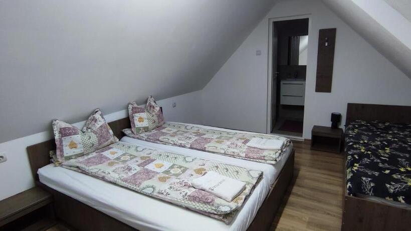 پانسیون Panoráma Vendégház
