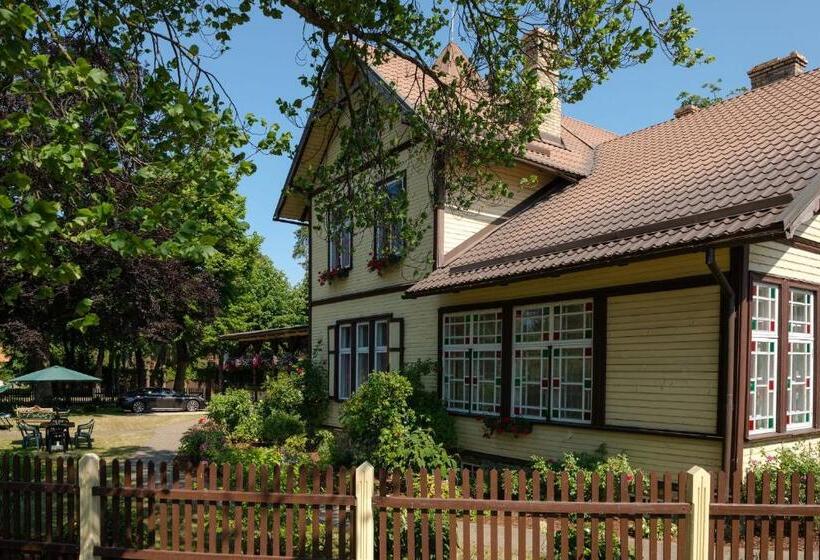 پانسیون Villa Magonīte