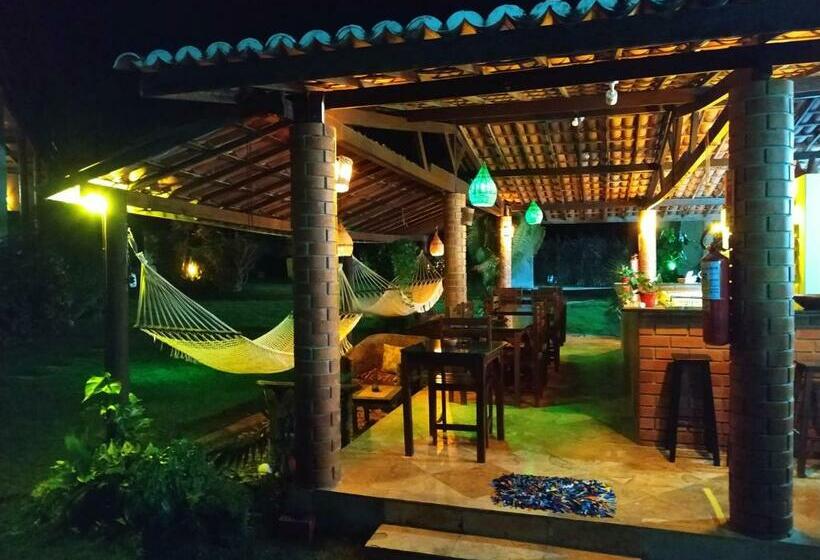 هاستل Vila Pura Vida