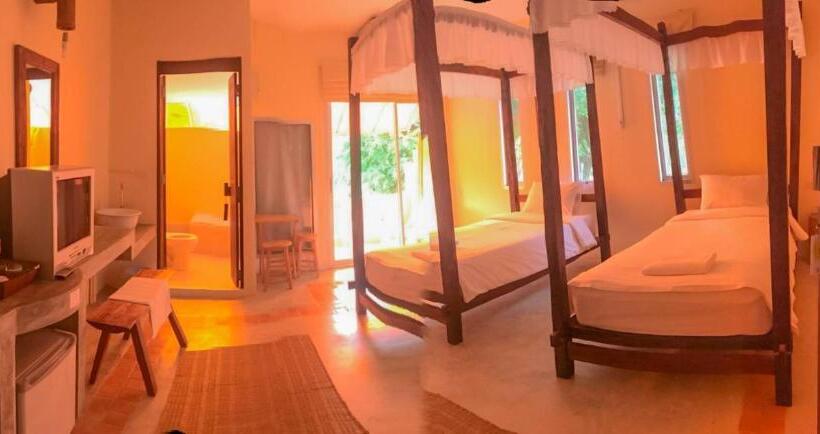 Chanchaolao Beach Resort