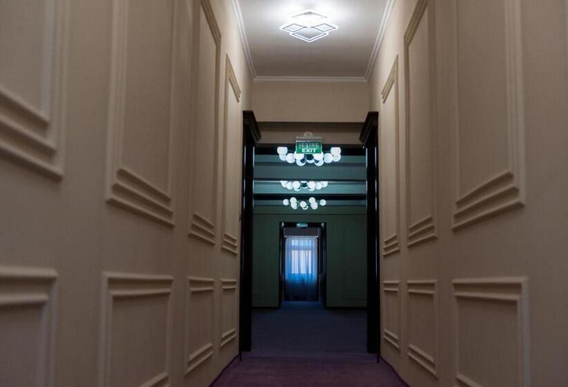 هتل Villa Ovidiu