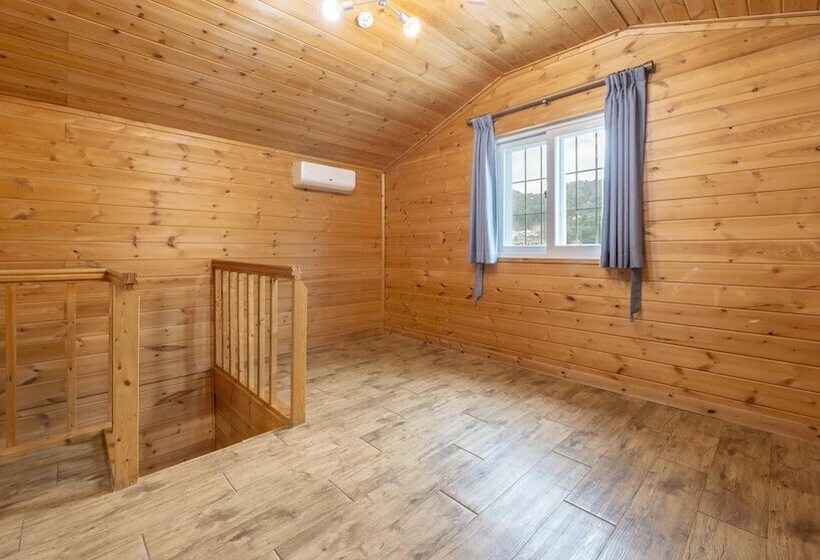 Hotel Gapyeong Tori Spa Pension