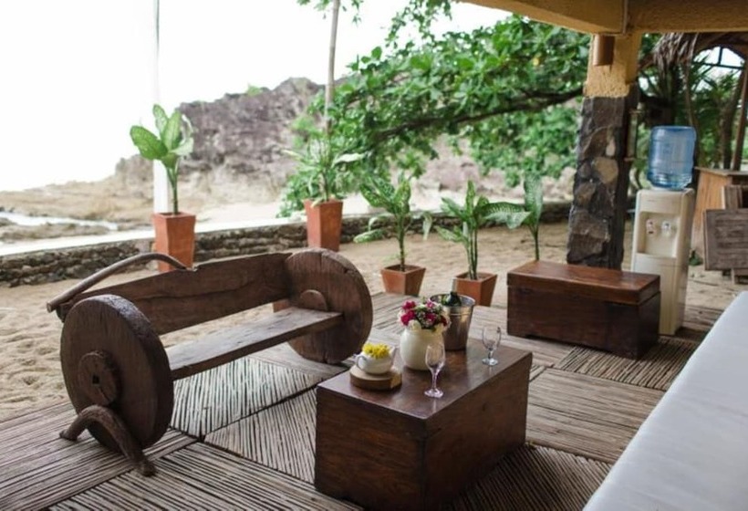 酒店 La Luz Beach Resort