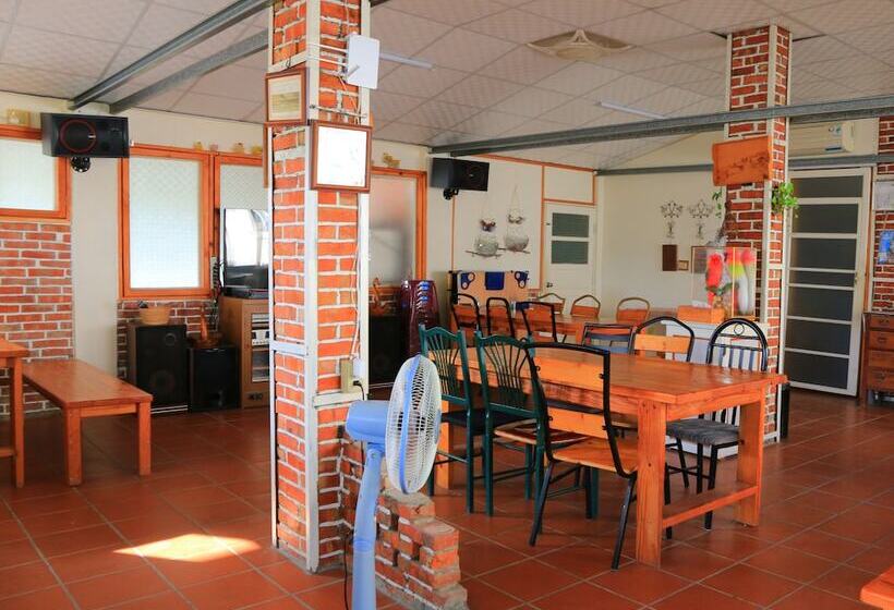 هتل 嘉義竹崎白樹腳驛棧萬坪生態包棟烤肉親子民宿