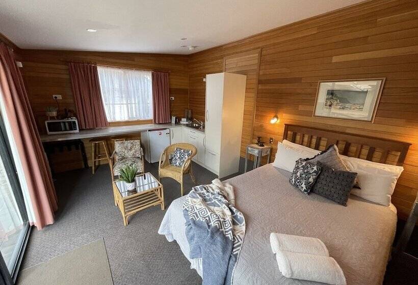 مبيت وإفطار Hanlon Guest House