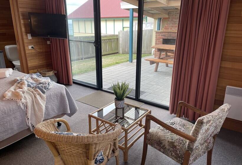 مبيت وإفطار Hanlon Guest House