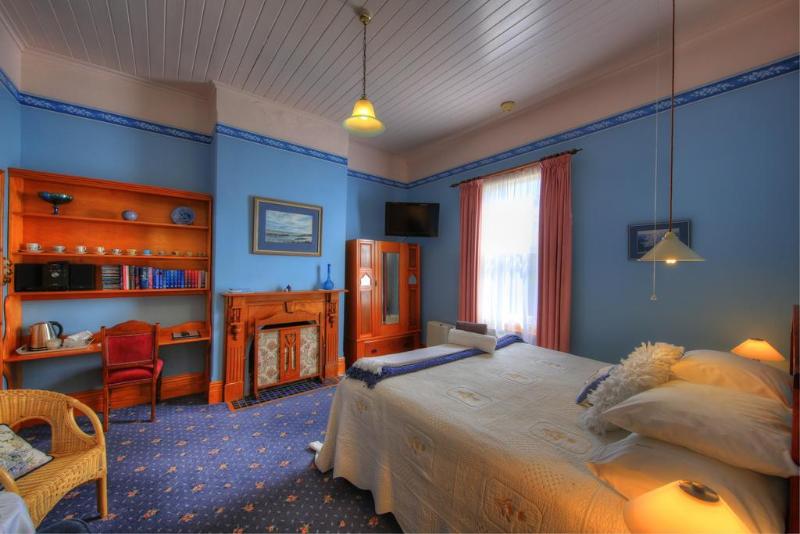 مبيت وإفطار Hanlon Guest House