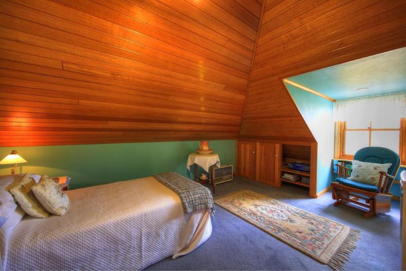 مبيت وإفطار Hanlon Guest House