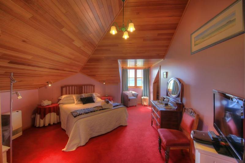 مبيت وإفطار Hanlon Guest House