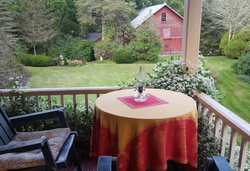 住宿加早餐  Hummingbird Inn