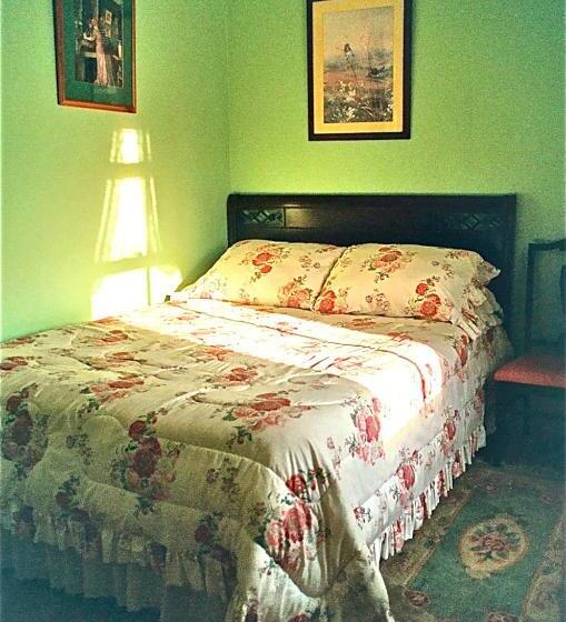 تختخواب و صبحانه Whistler's Inn