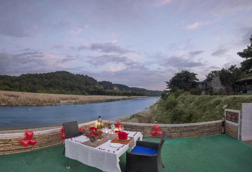 فندق Club Mahindra Corbett