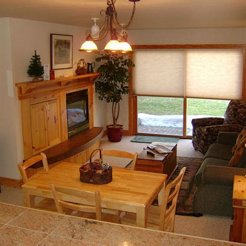 בית מלון כפרי Grand Targhee Vacation Rentals