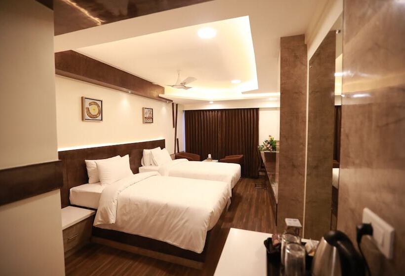 هتل Park Elanza Chennai