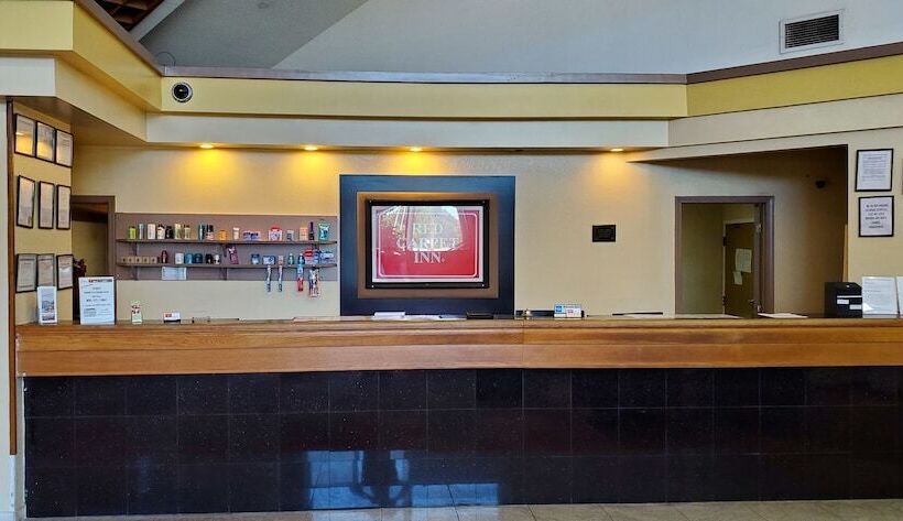 Отель Red Carpet Inn Macon