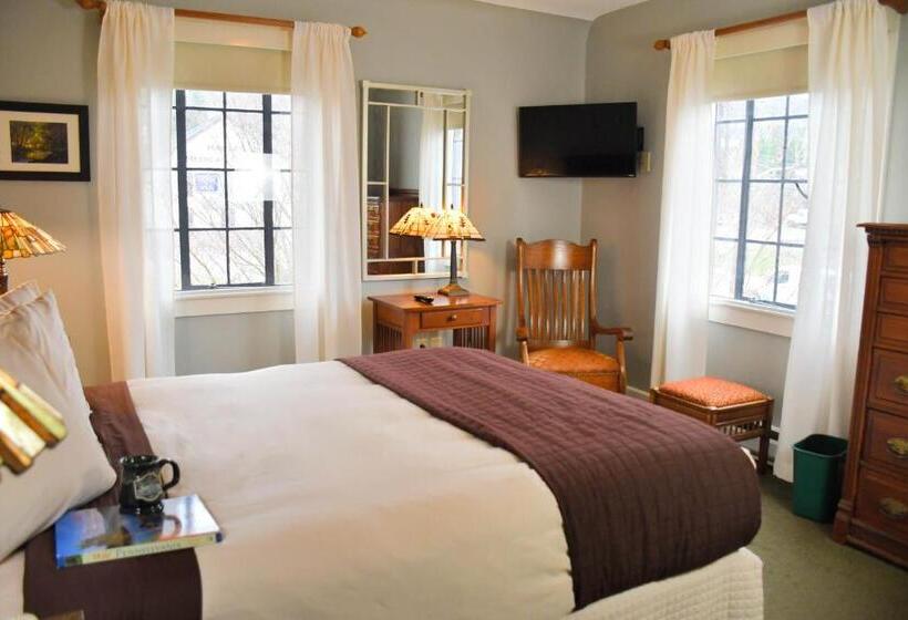 Отель Settlers Inn