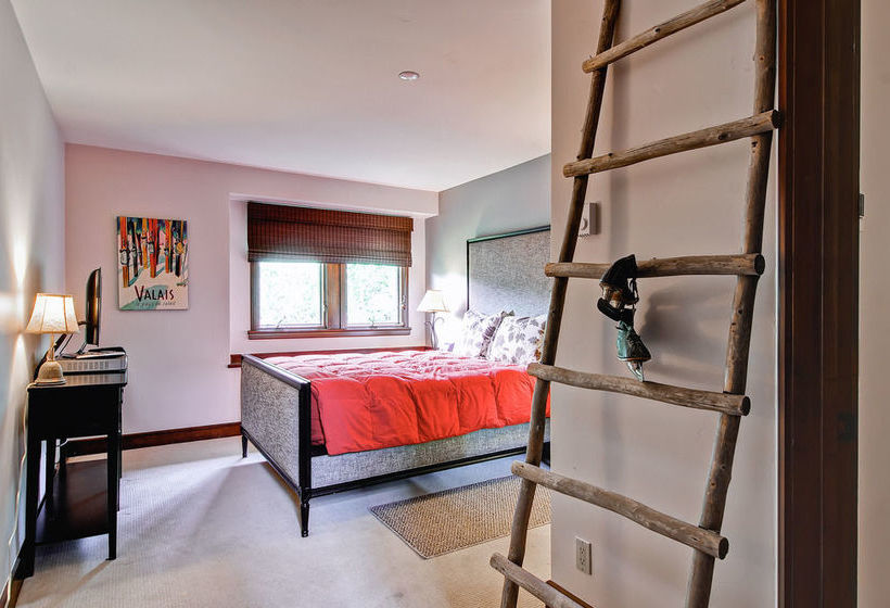 فندق The Meadows Townhomes