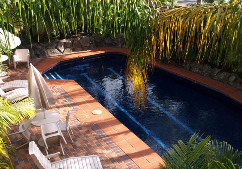 فندق على الطريق Francis Phillip Motor Inn And The Lodge