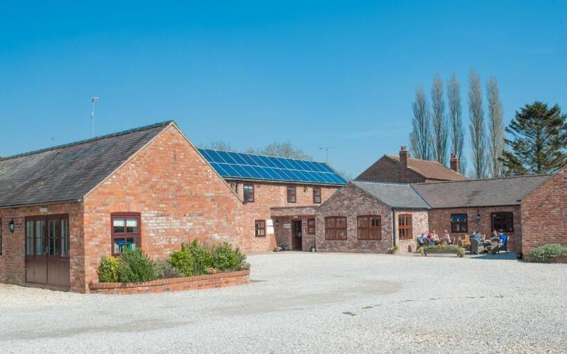 پانسیون Wold Escapes, Highfield Farm