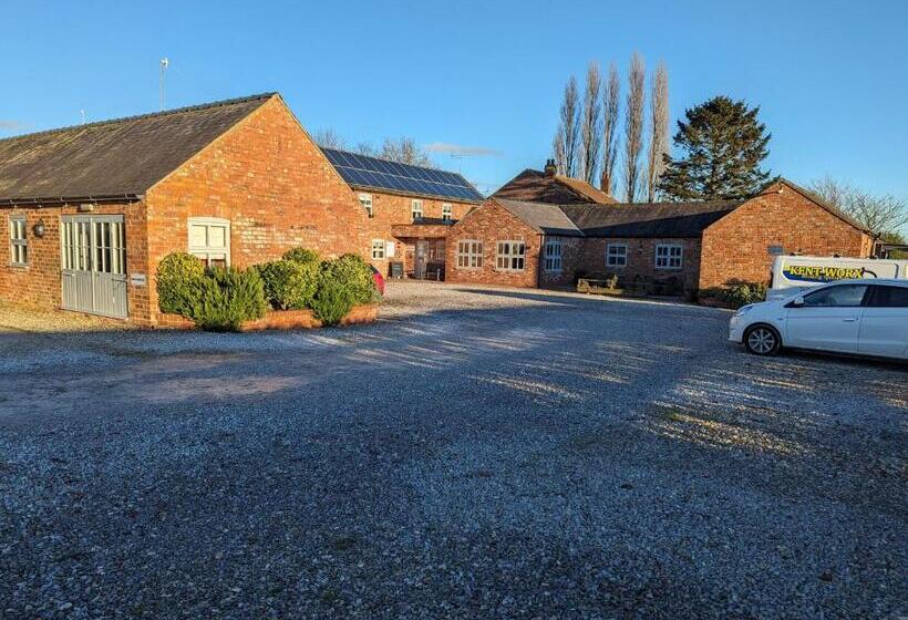 پانسیون Wold Escapes, Highfield Farm