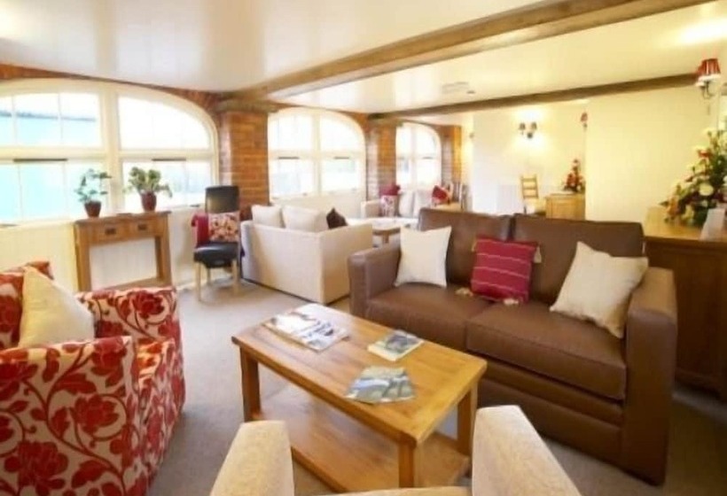 پانسیون Wold Escapes, Highfield Farm