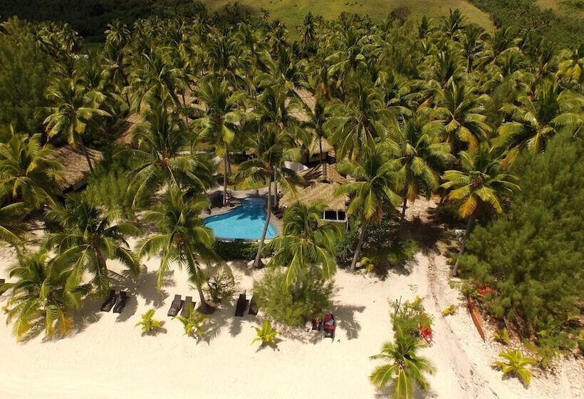 استراحتگاه Tamanu Beach