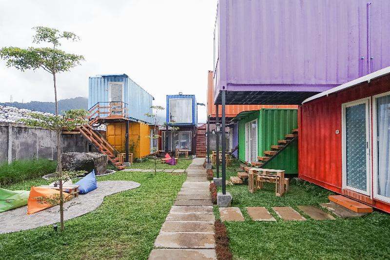 호텔 Container Smart Stay