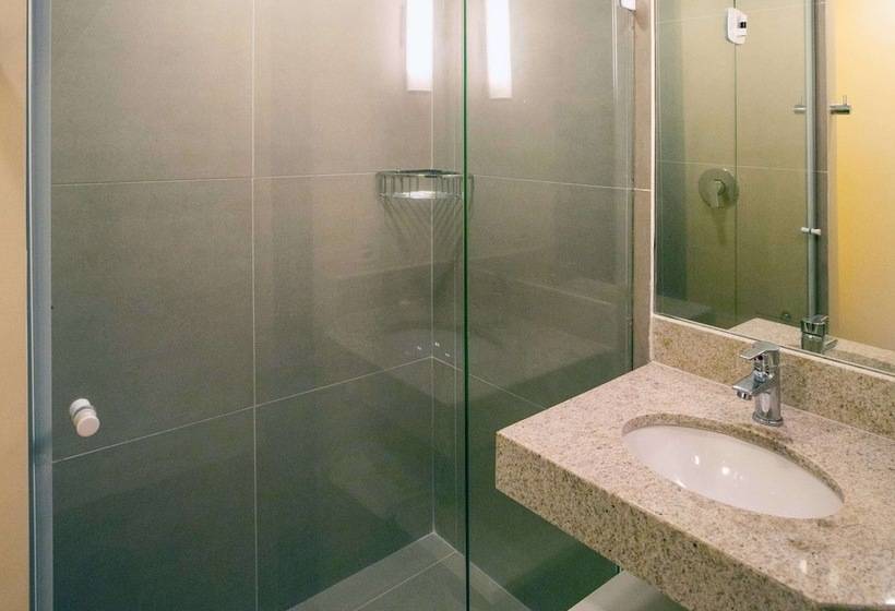 ホテル Ibis Budget Recife Jaboatão