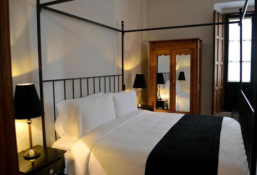 تختخواب و صبحانه Casa De Los Olivos