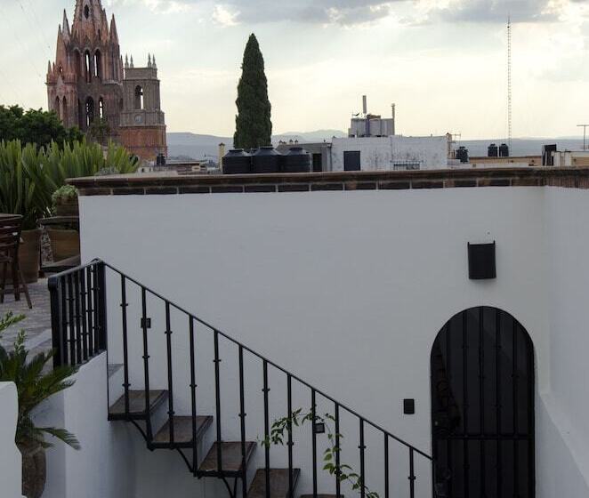 تختخواب و صبحانه Casa De Los Olivos
