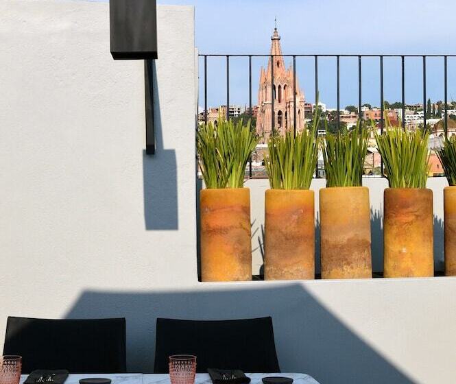 تختخواب و صبحانه Casa De Los Olivos
