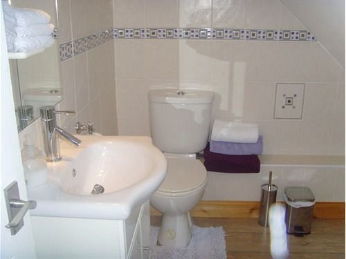 Douglashall Bed And Breakfast